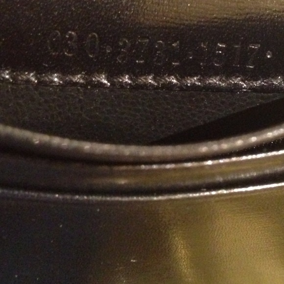 RARE🇮🇹VINTAGE🇮🇹COLLECTABLE🇮🇹GUCCI  CARD CASE - Picture 4 of 4