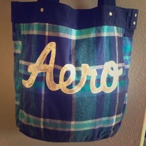 NWT Aeropostale Plaid Tote Bag