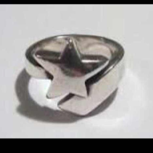 James Avery shooting star ring size 7!