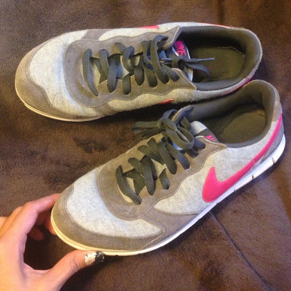 Bundle of Nike tennis shoes and nail polishes 💅