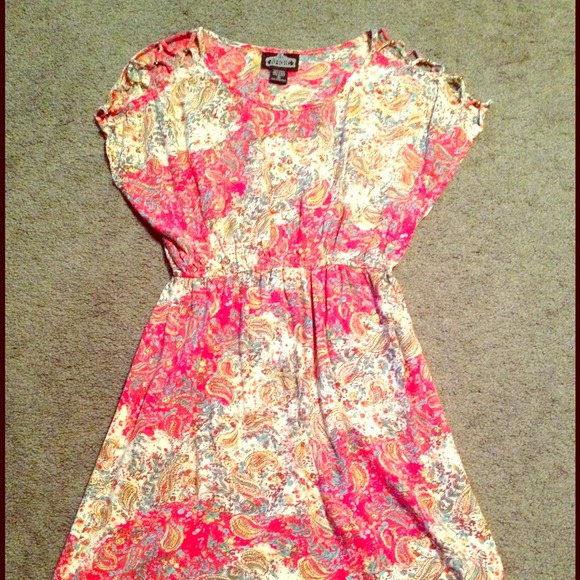 ❌SOLD❌ Paisley Tunic Dress