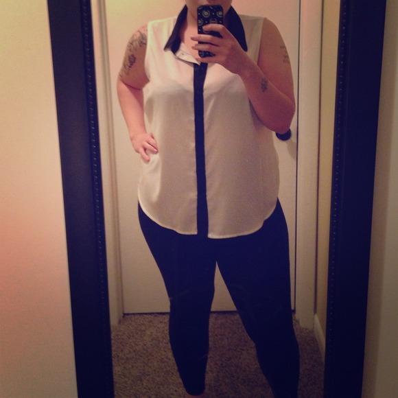 💢sold💢Plus Size Top