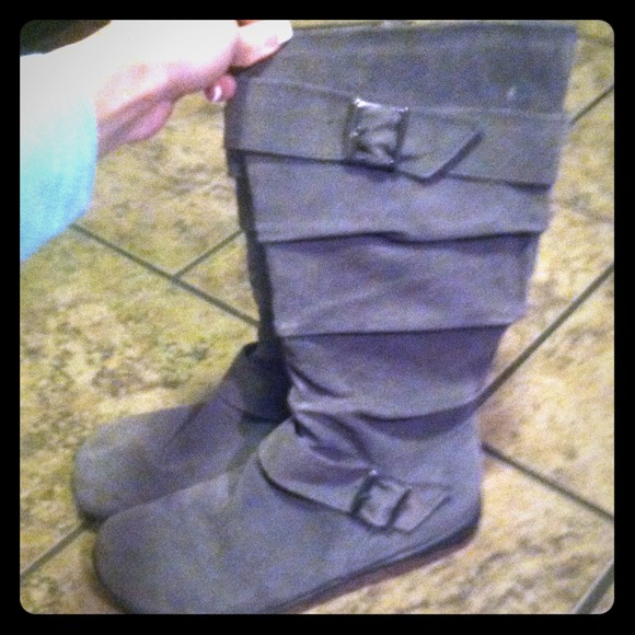 Boots!