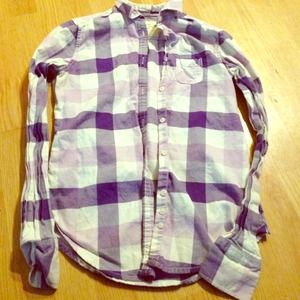 American eagle flannel/ plaid button up short