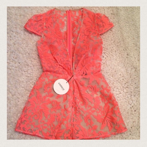 Cameo operator romper - Picture 2 of 4