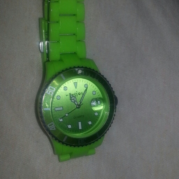 Watch - Picture 2 of 4