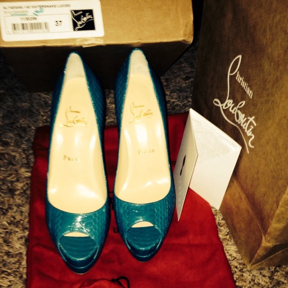 💯Christian LOUBOUTIN-Altadama 140 snakeskin pump