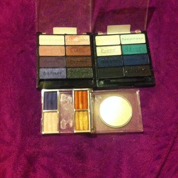 Eye shadow bundle. - Picture 2 of 3