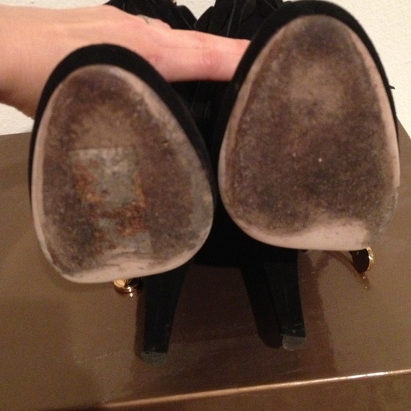 Gucci black suede fringe boots - Picture 3 of 4