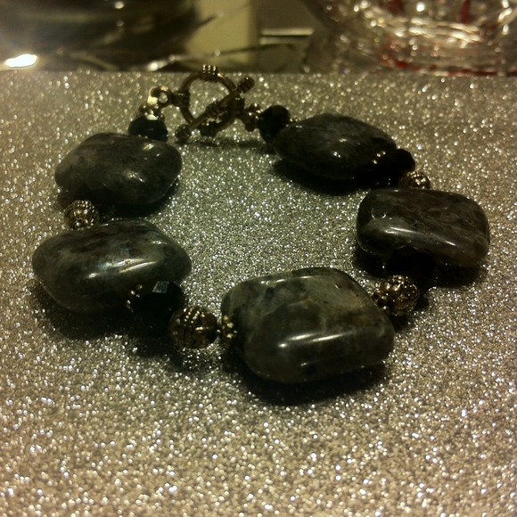 Bracelet - Picture 4 of 4