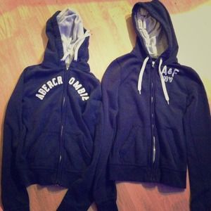 2!👌 Small, Abercrombie&fitch zipup hoodies, navy