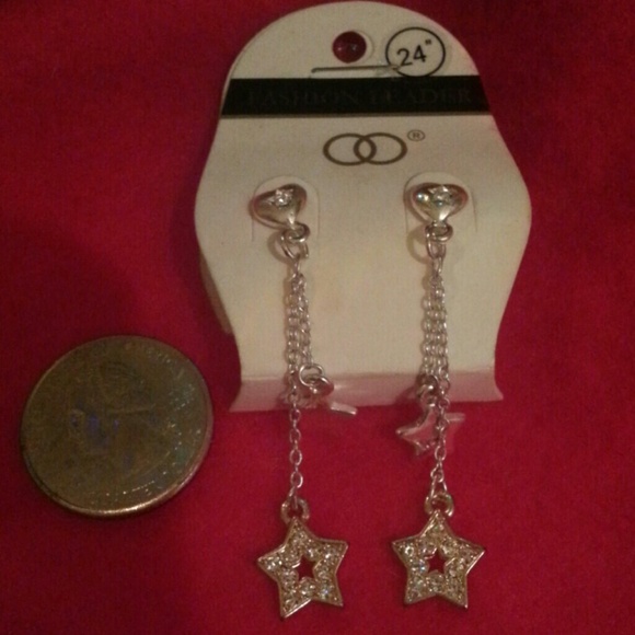 SALE! "I wish upon a star" dangle earrings - Picture 2 of 2