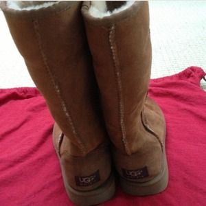 UGGs.