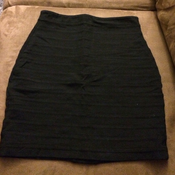 SOLD Bodycon skirt