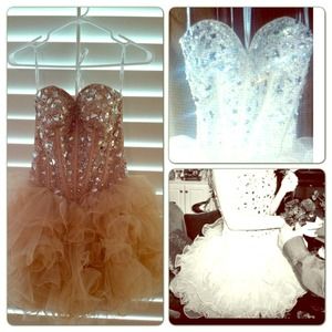 BEAUTIFUL nude Sherri Hill dress style 2925 size 0