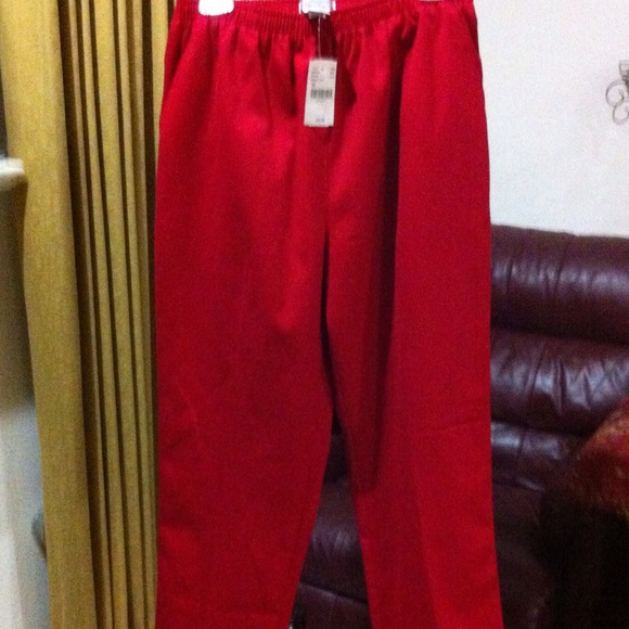 Bright Red pant Draper's & Damon's NWT