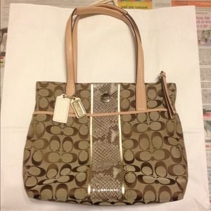 Authentic coach handbag