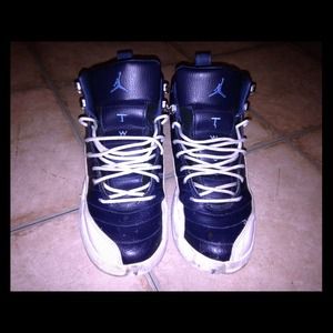 (💵REDUCED) Air Jordan 12 Obsidian