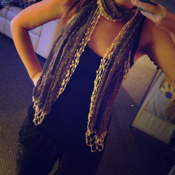 Grey and white scarf