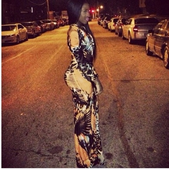 Dress - Picture 2 of 2