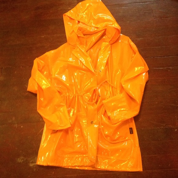Rain coat