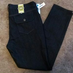 NWT dark wash skinny jeans