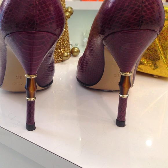 Real colored Python Gucci heels :)! - Picture 3 of 4