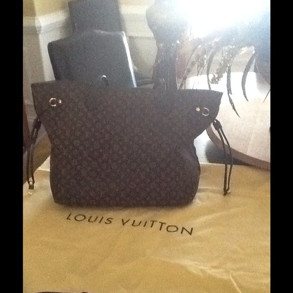 Louis Vuitton Neverfull MM