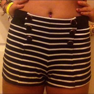 Classy high waist shorts