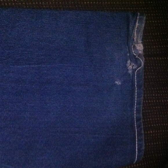 Red Rivet jeans 💢 Sold / Bundle💢 - Picture 3 of 4