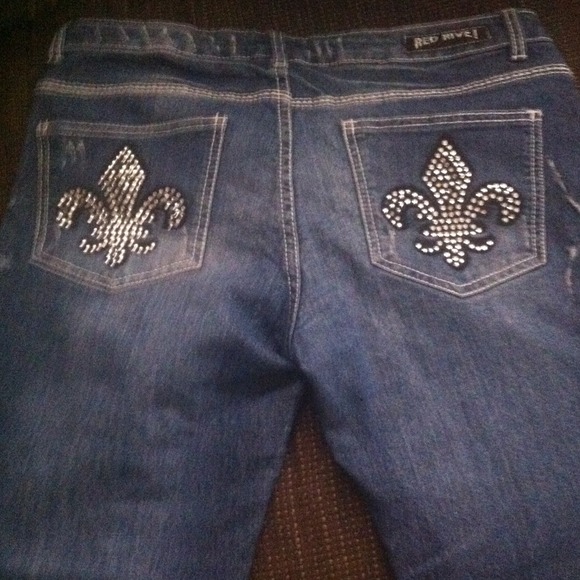 Red Rivet jeans 💢 Sold / Bundle💢 - Picture 4 of 4