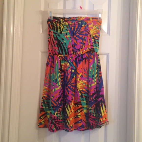 Flirty strapless dress