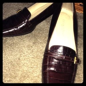 Alligator print patent leather loafer - NICE!