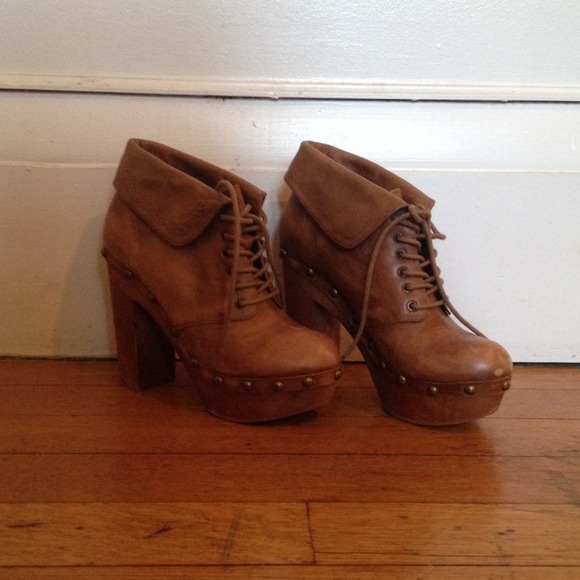 🚩SOLD-Brand new Jeffrey Campbell booties
