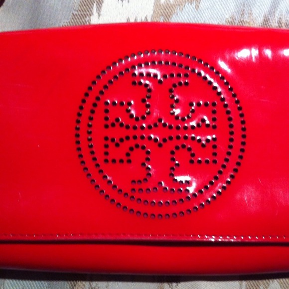Sold  Authentic Tory Burch Cross-body