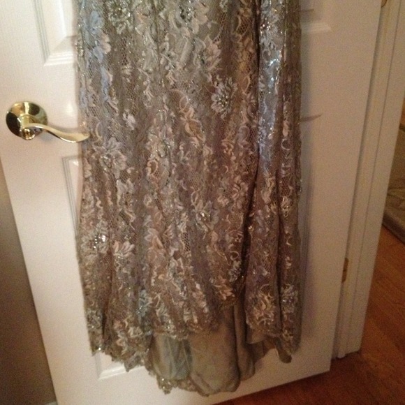 Terani Couture Evening Gown Green Lace - Picture 3 of 4