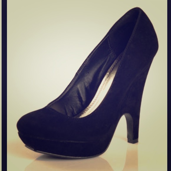 Black suede wedges