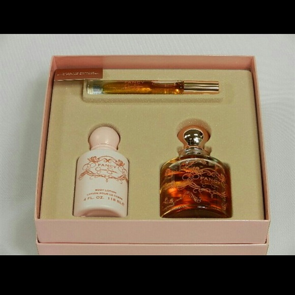 Js perfume gift set - Picture 1 of 2