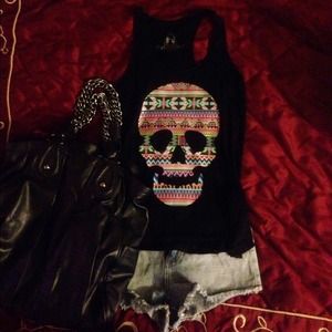 NEW RETRO BLACK MULTI COLOR SKULL TANK 🎀