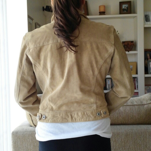 🌺SOLD 🌺 Gap Suede Jacket - Picture 3 of 4
