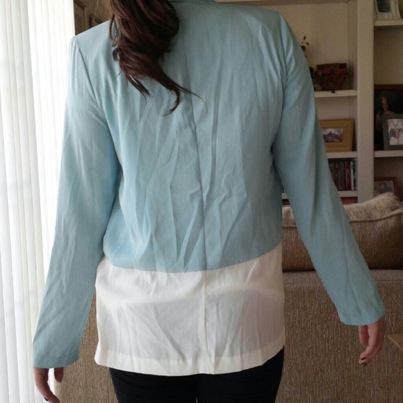 🌺 SOLD 🌺Color blocked open front blazer - Picture 3 of 3