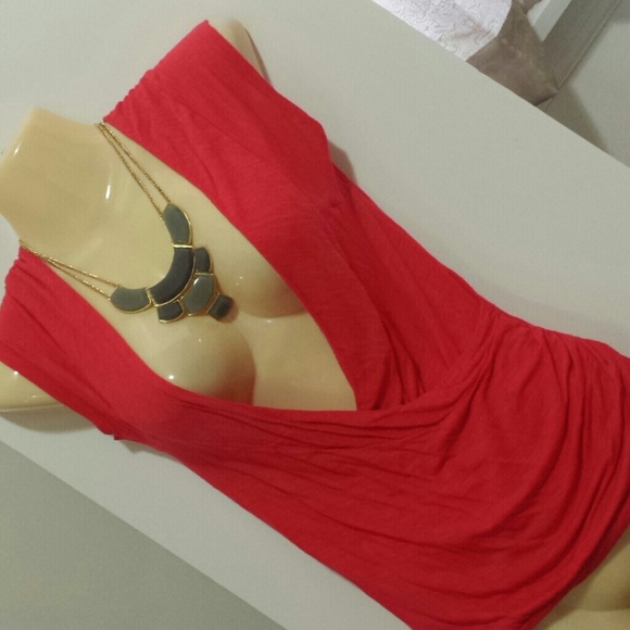*SOLD* Bright Pink Lowcut Top