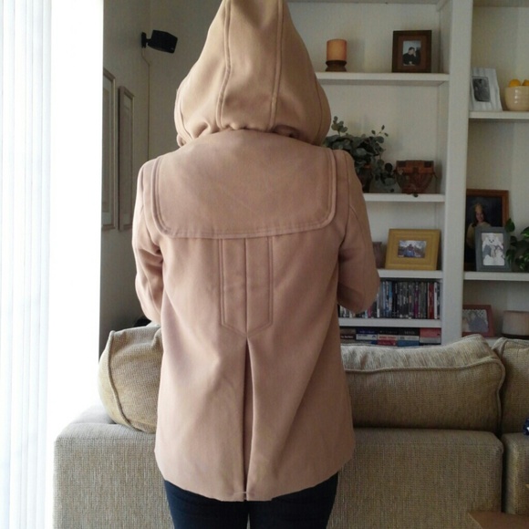 🌺SOLD 🌺Tan Toggle Coat - Picture 3 of 4