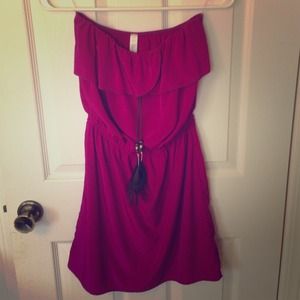 Fuscia dress with peacock feathers!