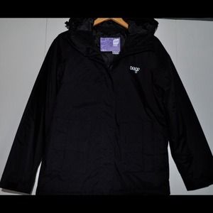 NWOT Woman's Orage ski/snowboarding jacket