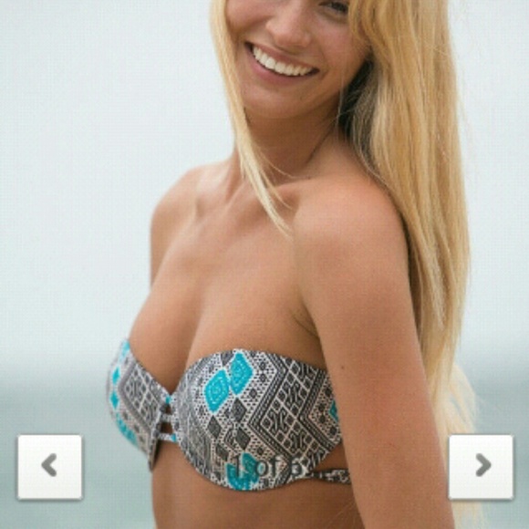 SOLD! Acacia la Perouse Thai top nwt large - Picture 3 of 4