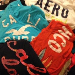 Three Hollister and One Aeropostale Tee bundle