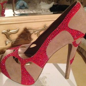 Shoes by Steve Madden GREAT CONDITION NEVER WORN