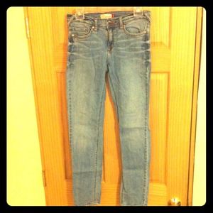 Light Wash Skinny Eunina Jeans (9)