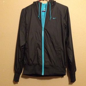 ‼️REDUCED‼️Nike Windbreaker